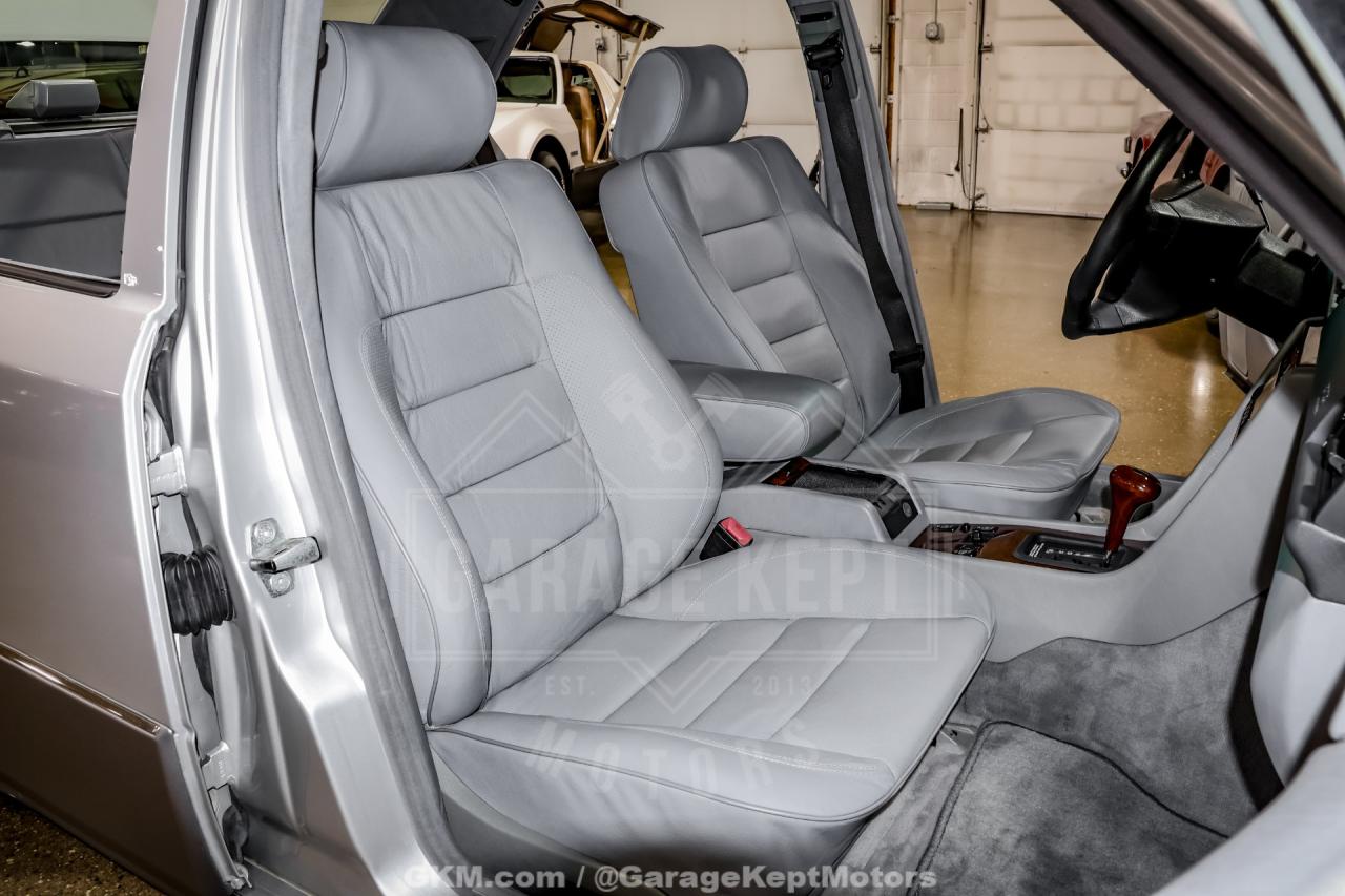 1992 Mercedes - Benz 500-Class