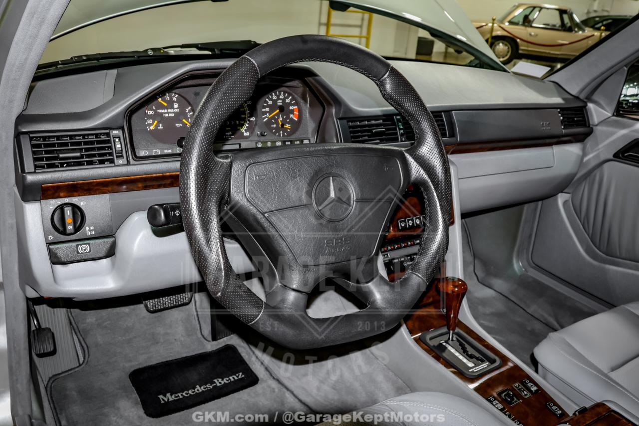 1992 Mercedes - Benz 500-Class