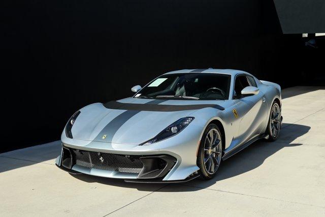2023 Ferrari 812 Competizione