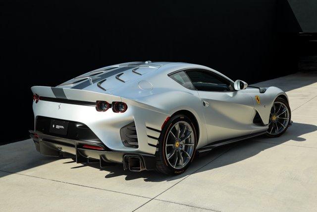 2023 Ferrari 812 Competizione