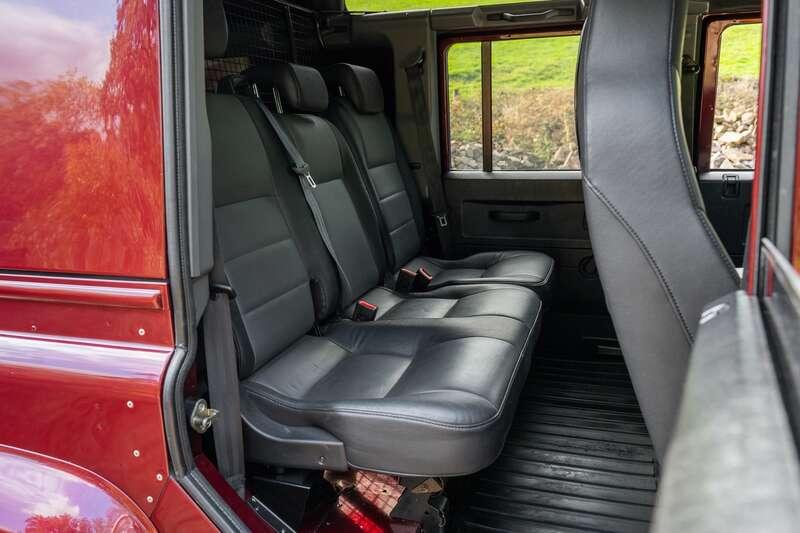 2015 Land Rover Defender 110