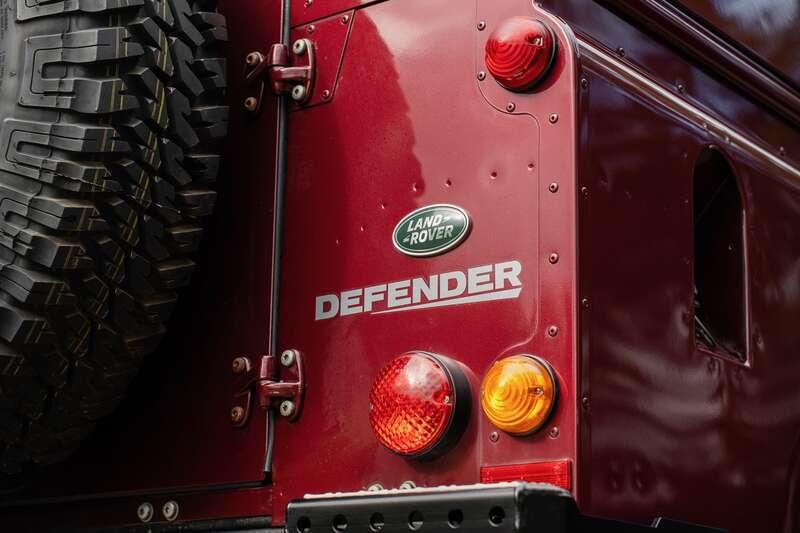 2015 Land Rover Defender 110