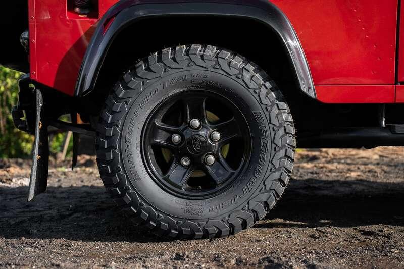 2011 Land Rover Defender 90