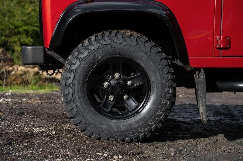 2011 Land Rover Defender 90