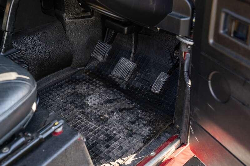 2011 Land Rover Defender 90