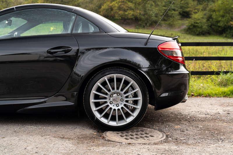 2005 Mercedes - Benz SLK55