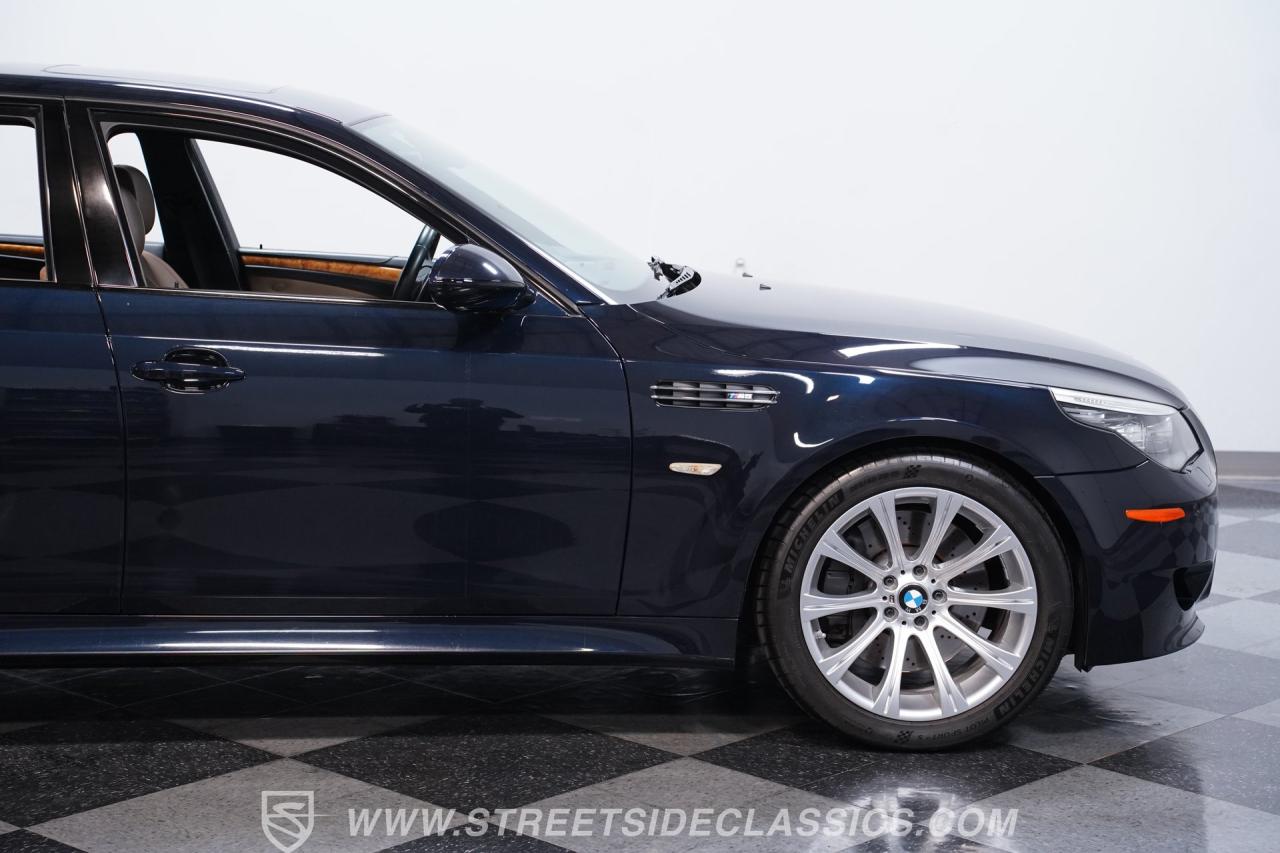 2010 BMW M5
