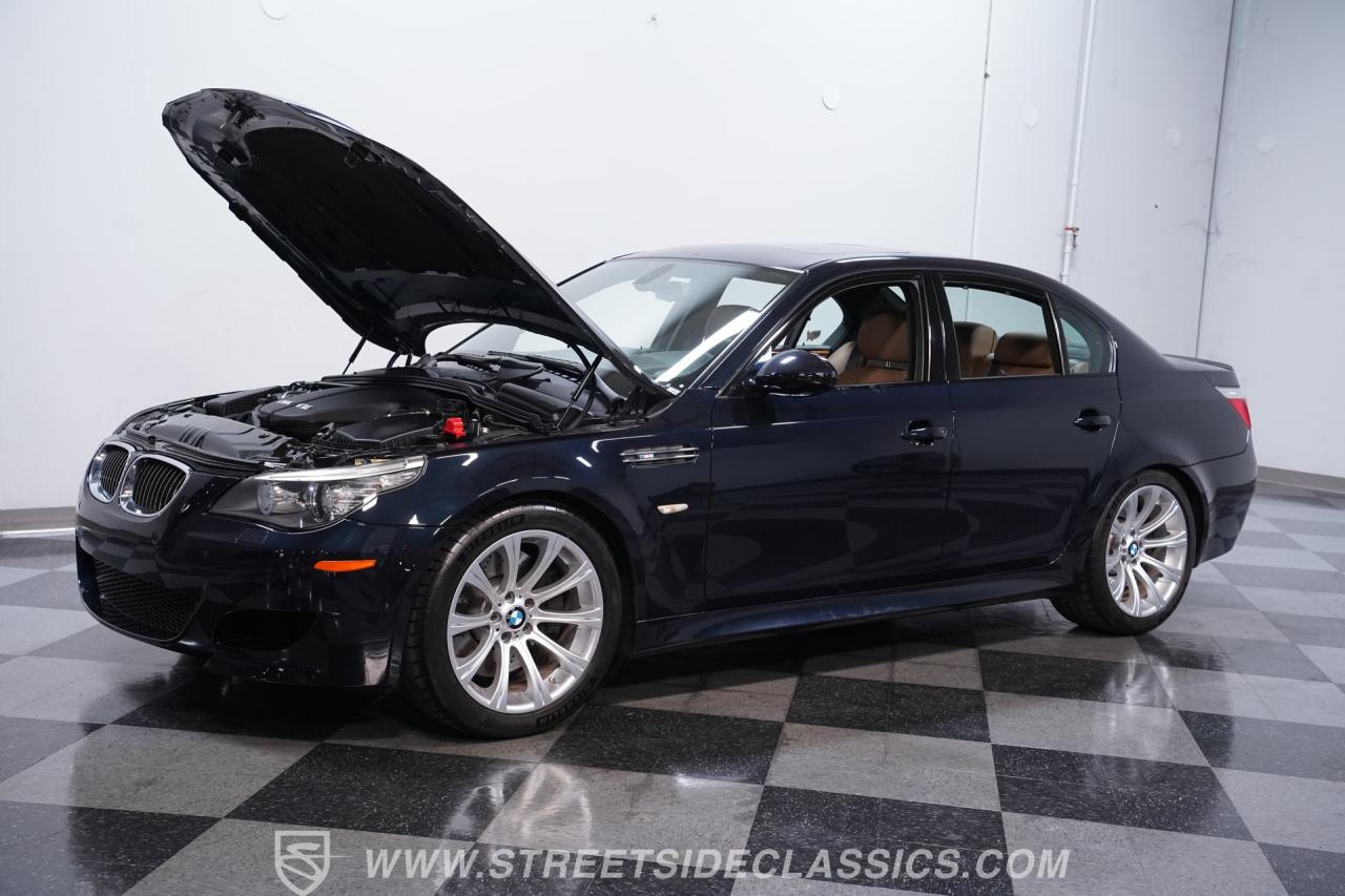 2010 BMW M5
