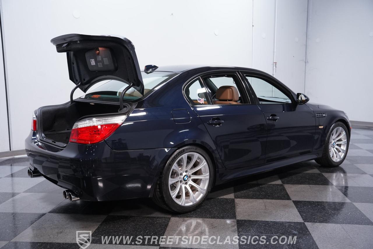 2010 BMW M5
