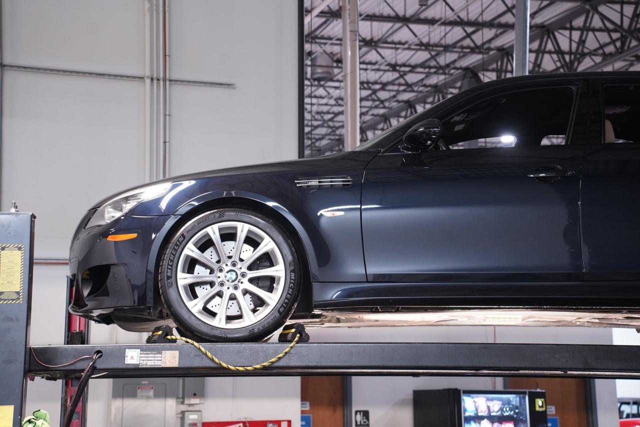2010 BMW M5