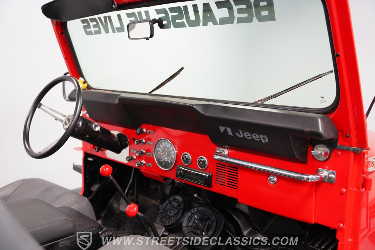 1985 Jeep CJ7 Renegade Tribute