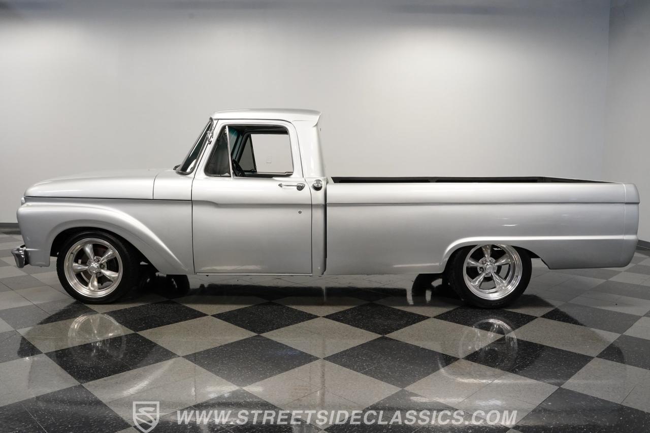 1966 Ford F-100