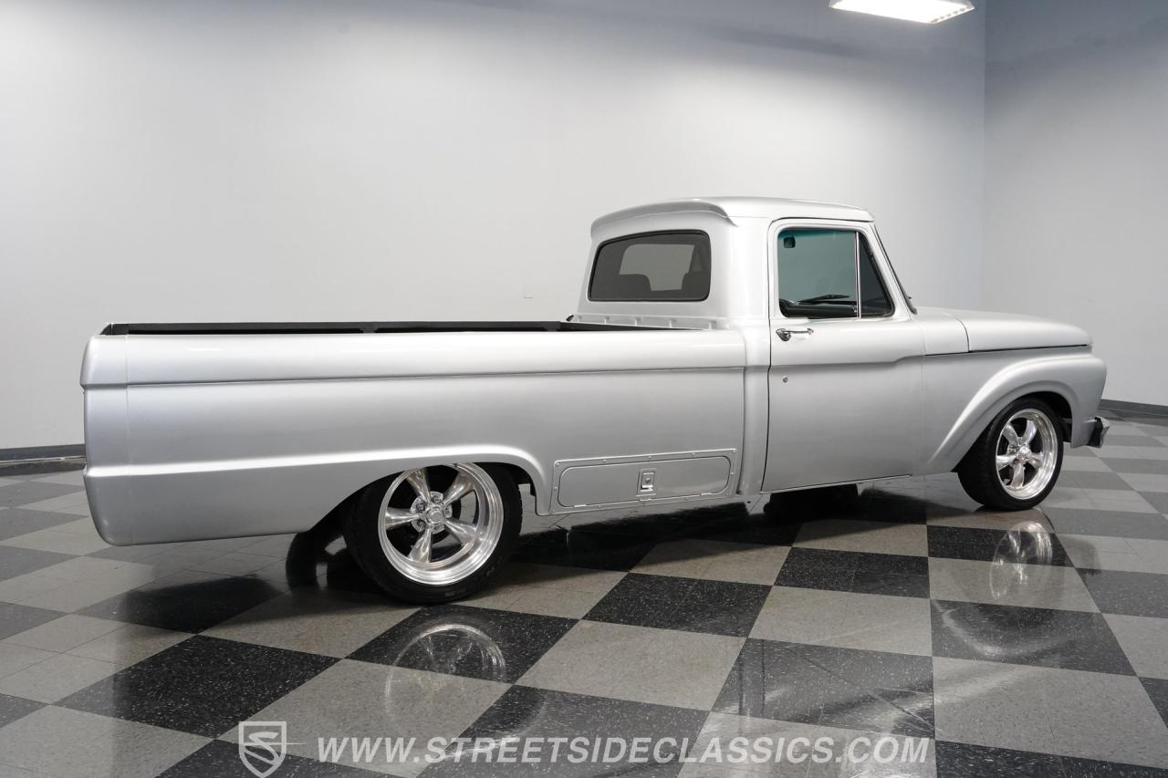 1966 Ford F-100