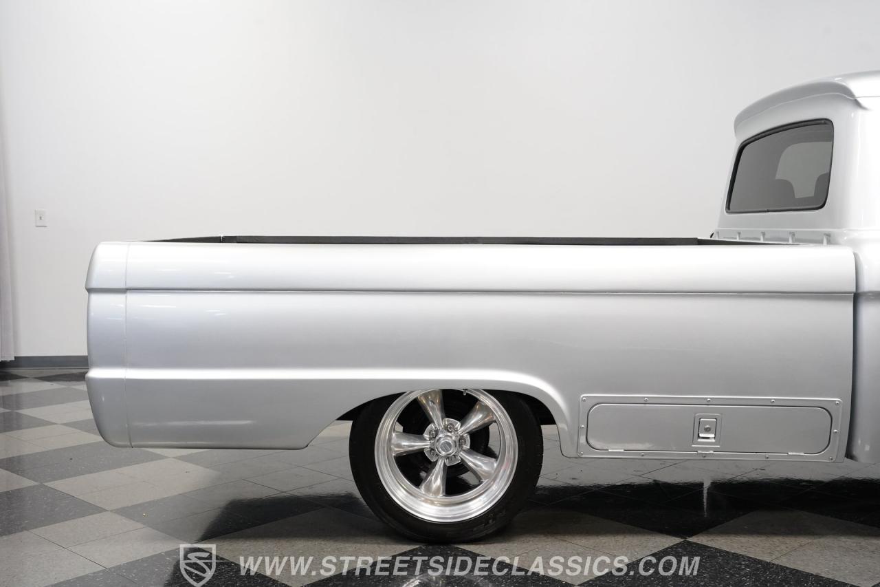 1966 Ford F-100