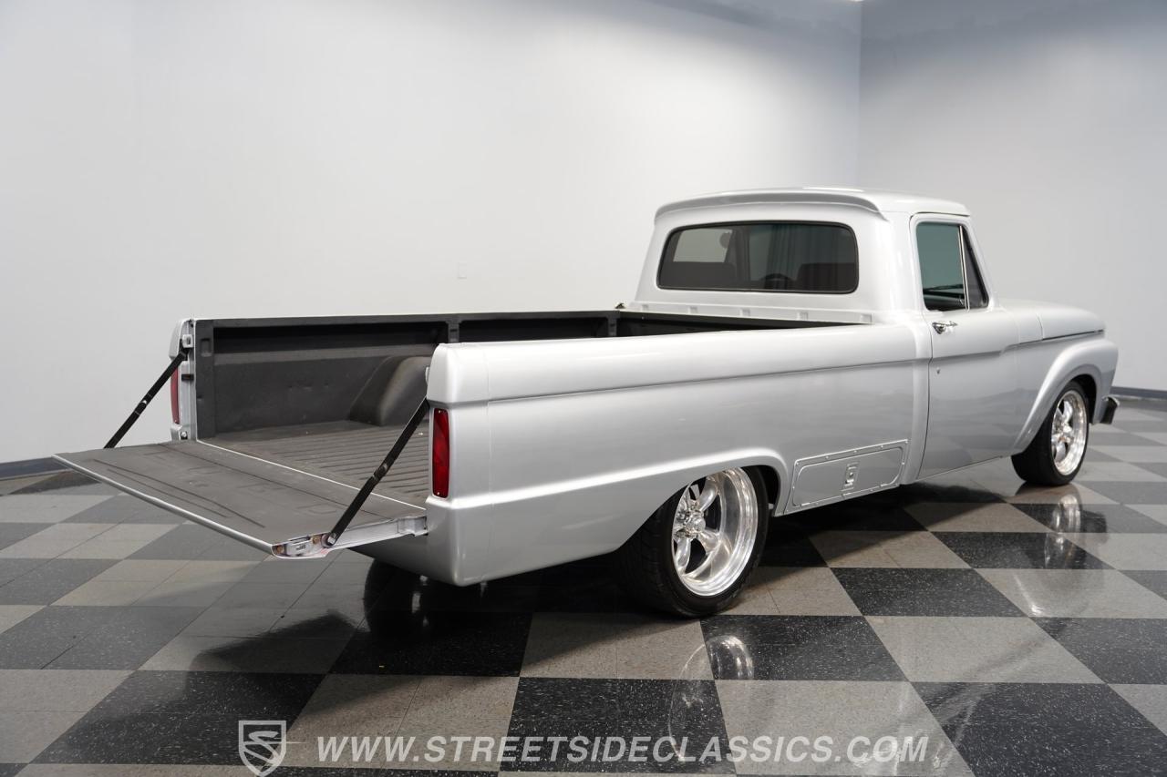 1966 Ford F-100