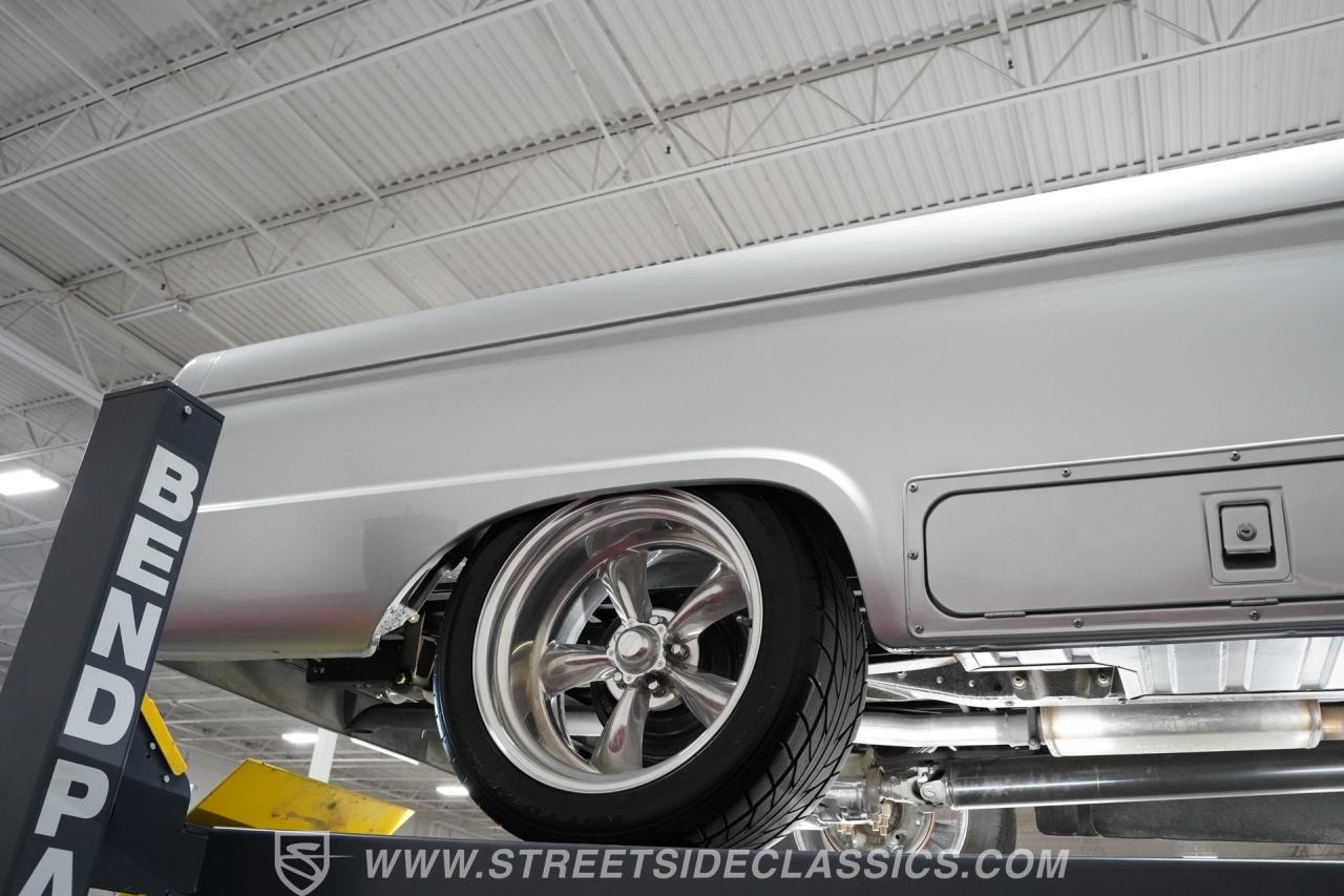 1966 Ford F-100