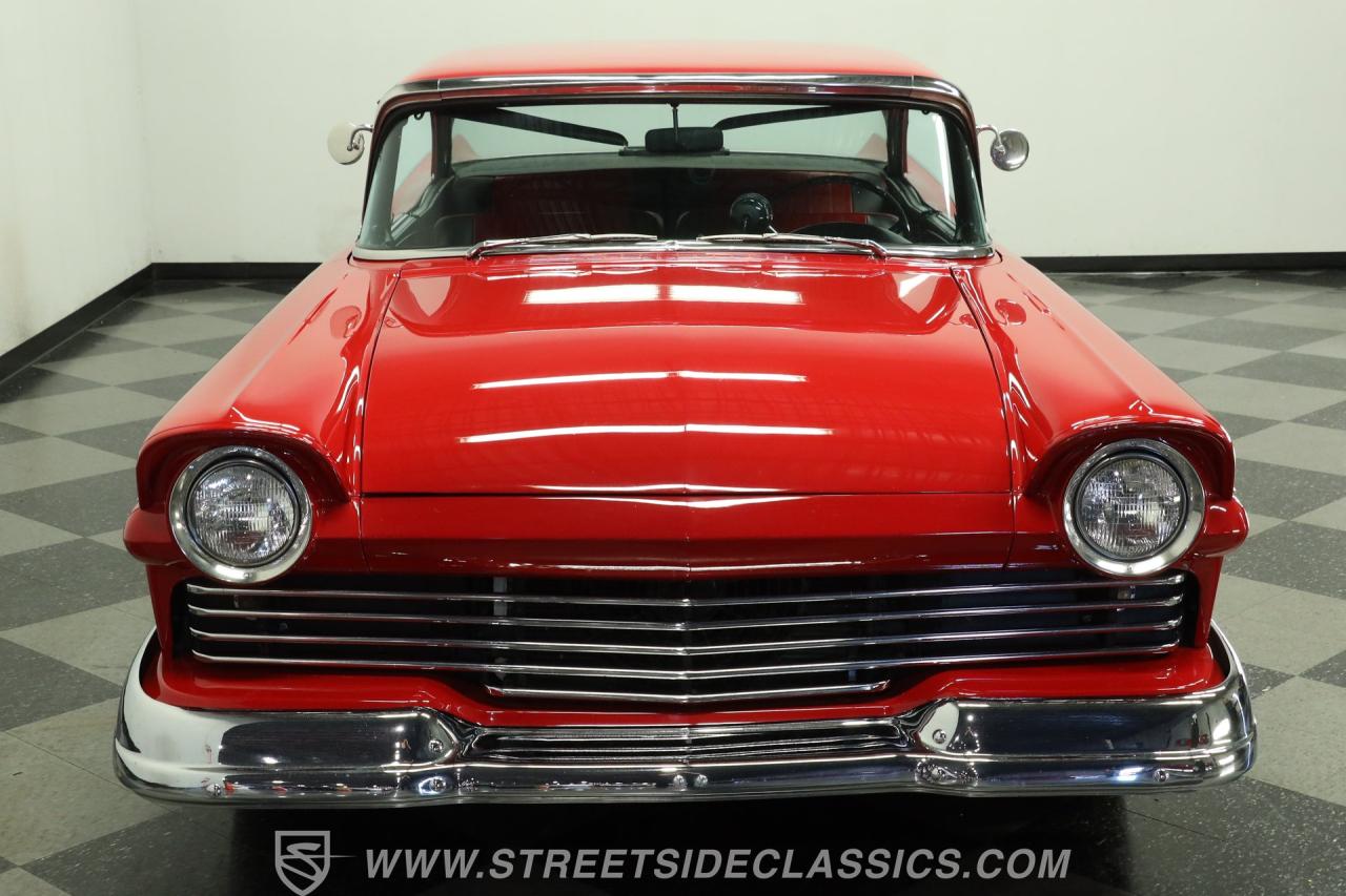 1957 Ford Fairlane 500 Club Victoria