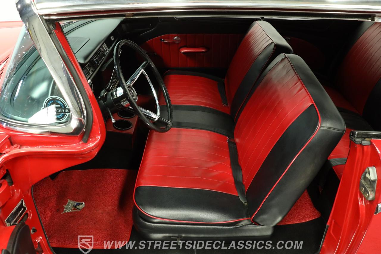 1957 Ford Fairlane 500 Club Victoria