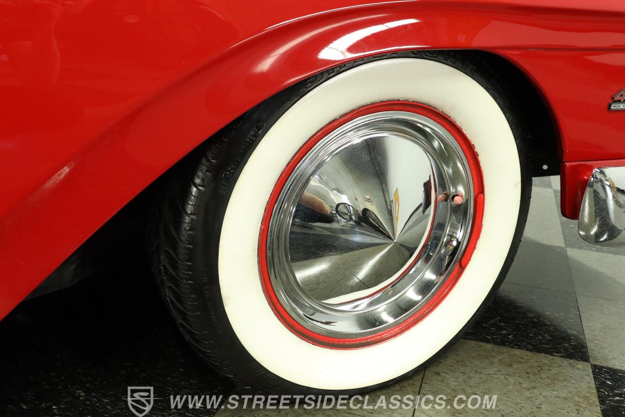 1957 Ford Fairlane 500 Club Victoria