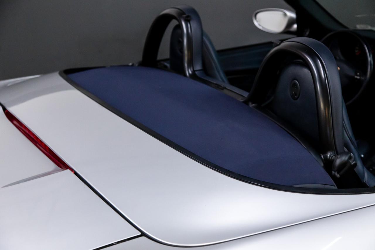2004 Porsche Boxster