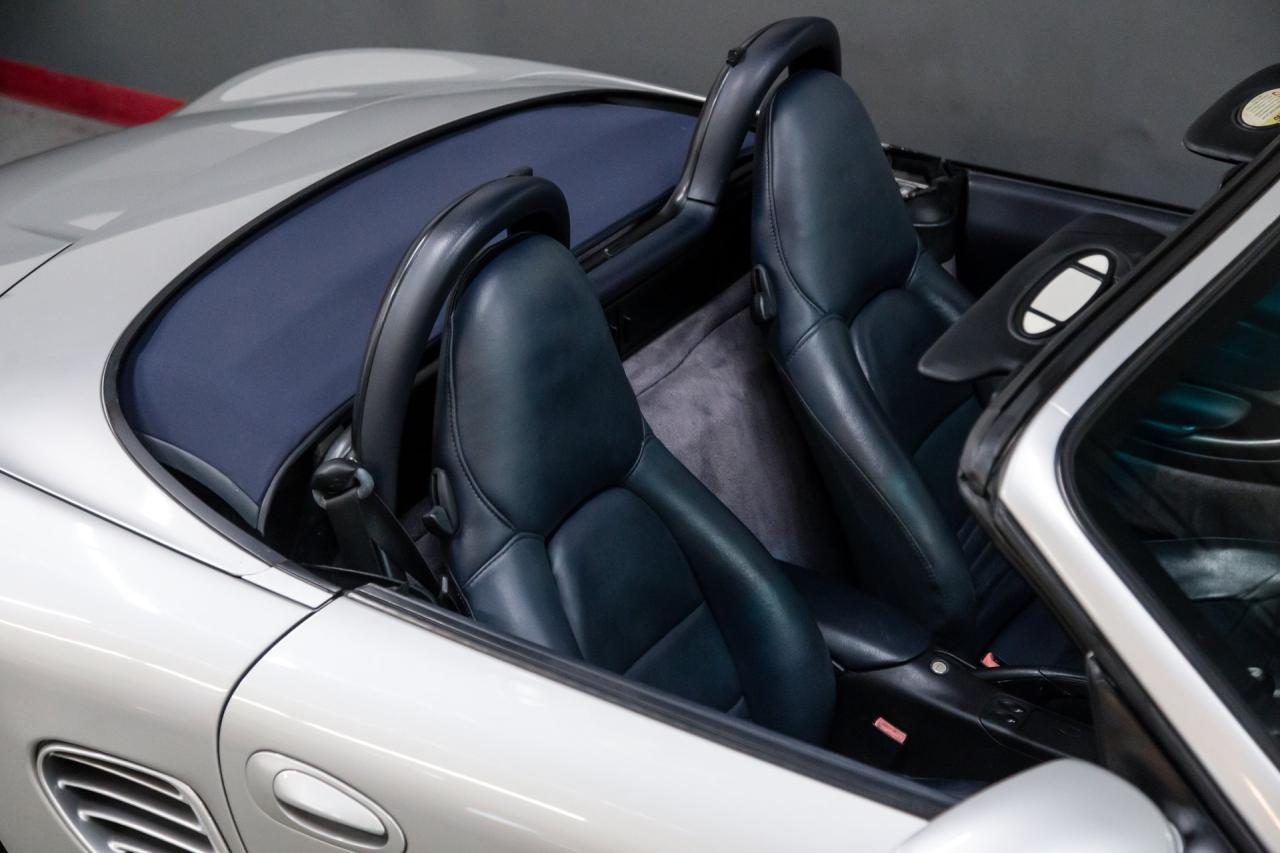 2004 Porsche Boxster