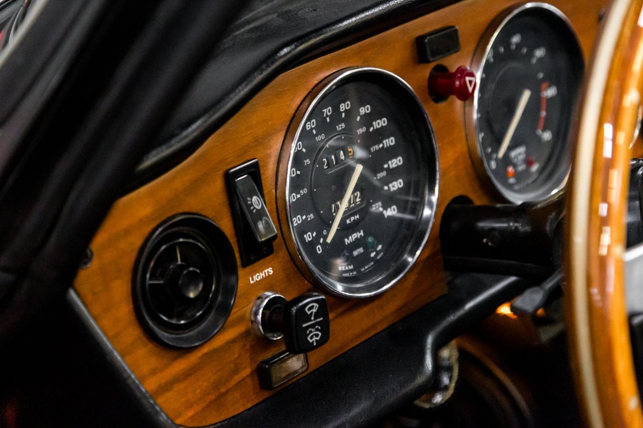 1976 Triumph TR6 upgraded 5 speed