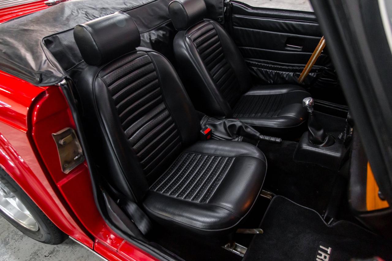 1976 Triumph TR6 upgraded 5 speed