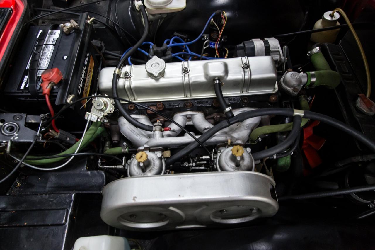 1976 Triumph TR6 upgraded 5 speed