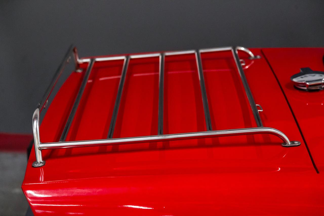 1976 Triumph TR6 upgraded 5 speed