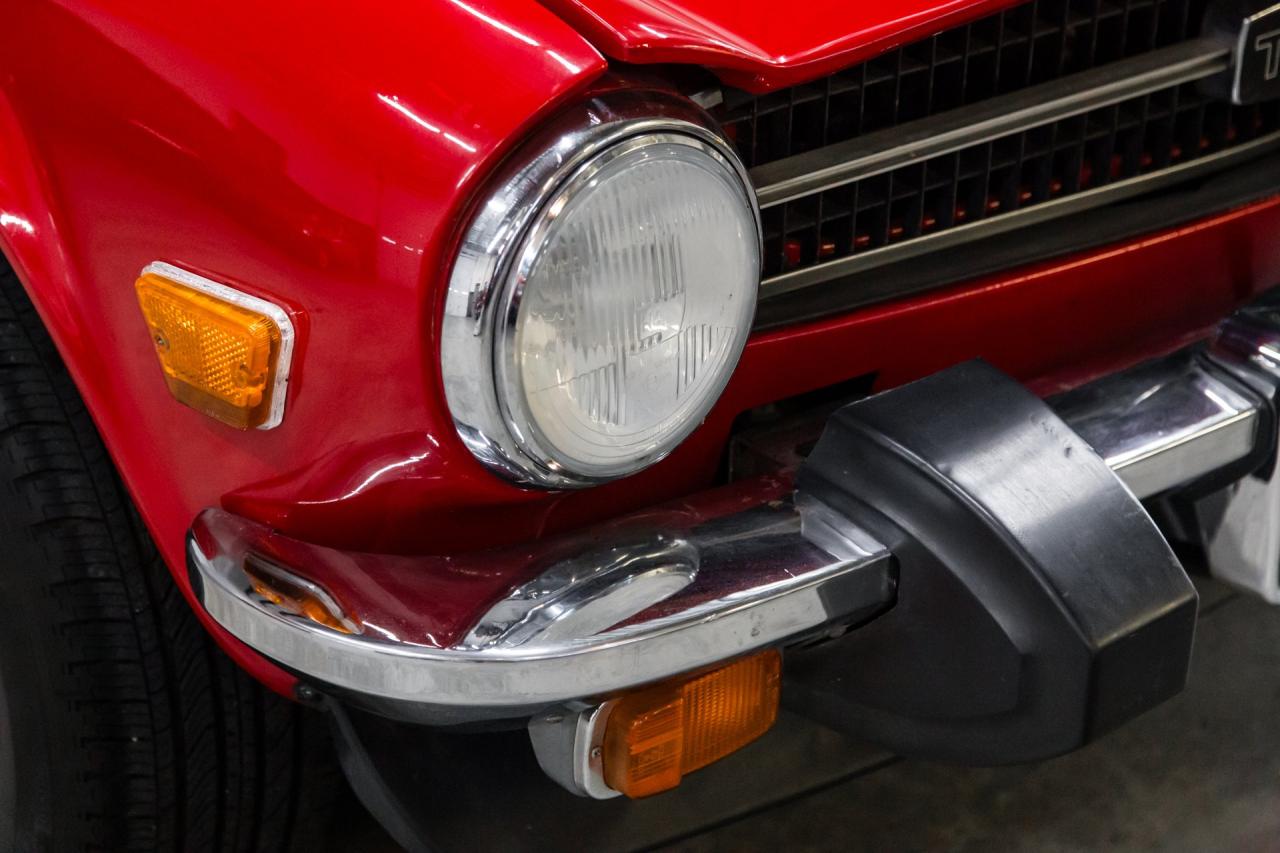 1976 Triumph TR6 upgraded 5 speed