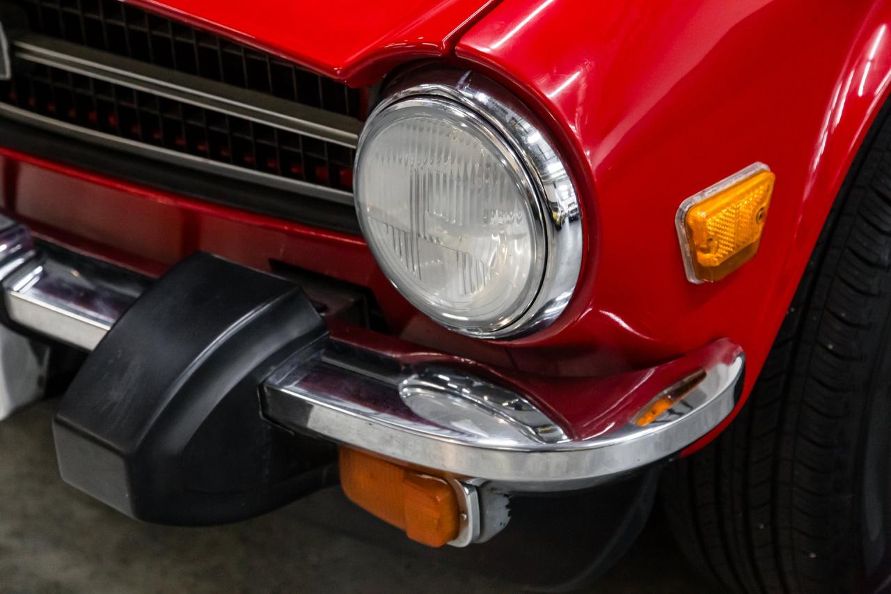 1976 Triumph TR6 upgraded 5 speed