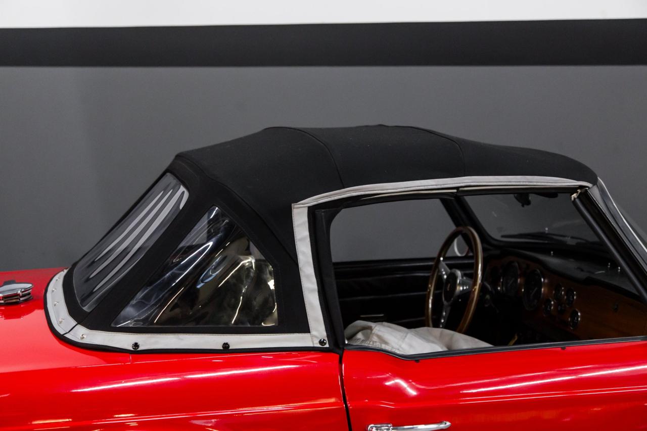 1976 Triumph TR6 upgraded 5 speed
