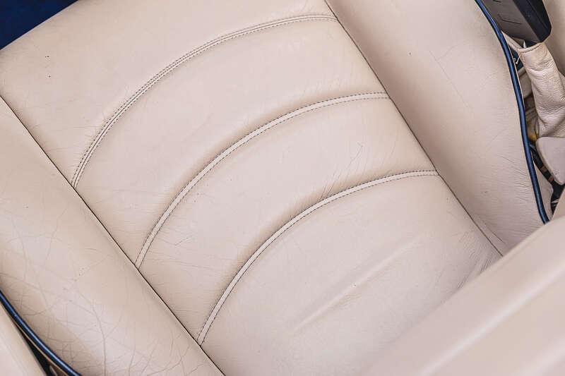 2001 Bentley AZURE