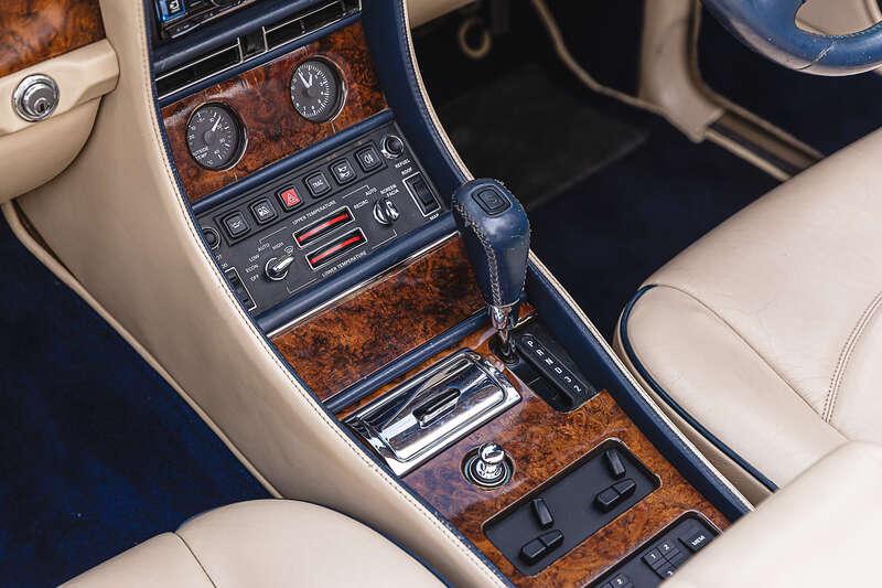 2001 Bentley AZURE