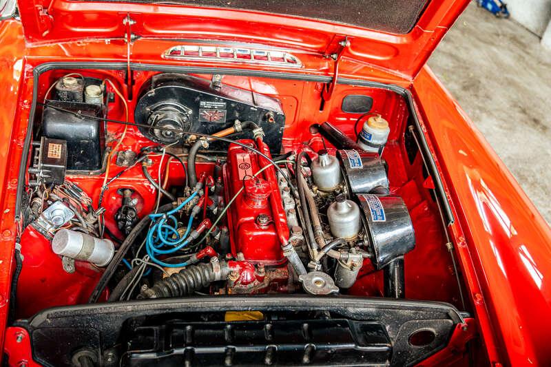 1967 MG B Roadster