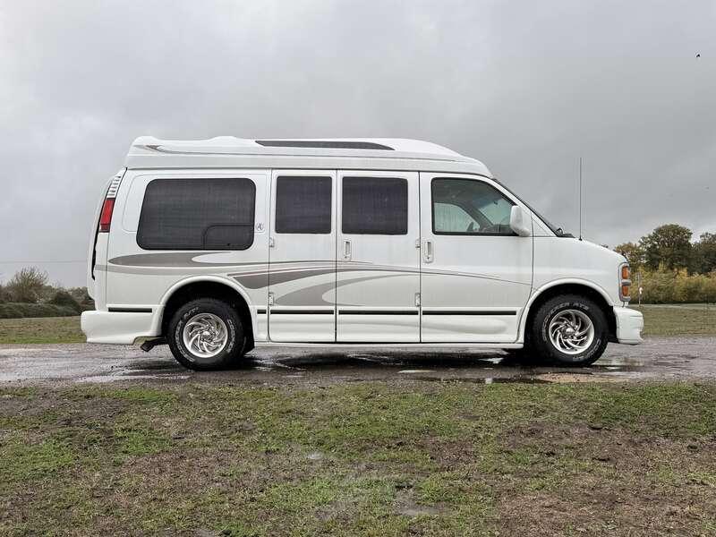 2002 Chevrolet Express