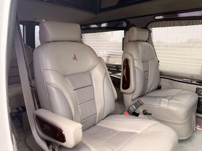 2002 Chevrolet Express