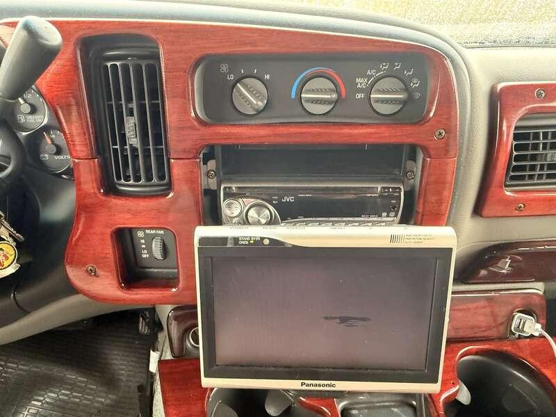 2002 Chevrolet Express