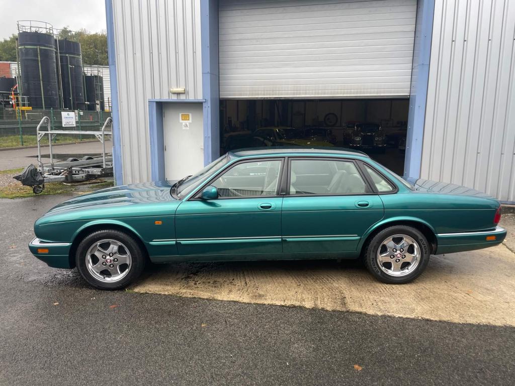 1997 Jaguar XJ Series