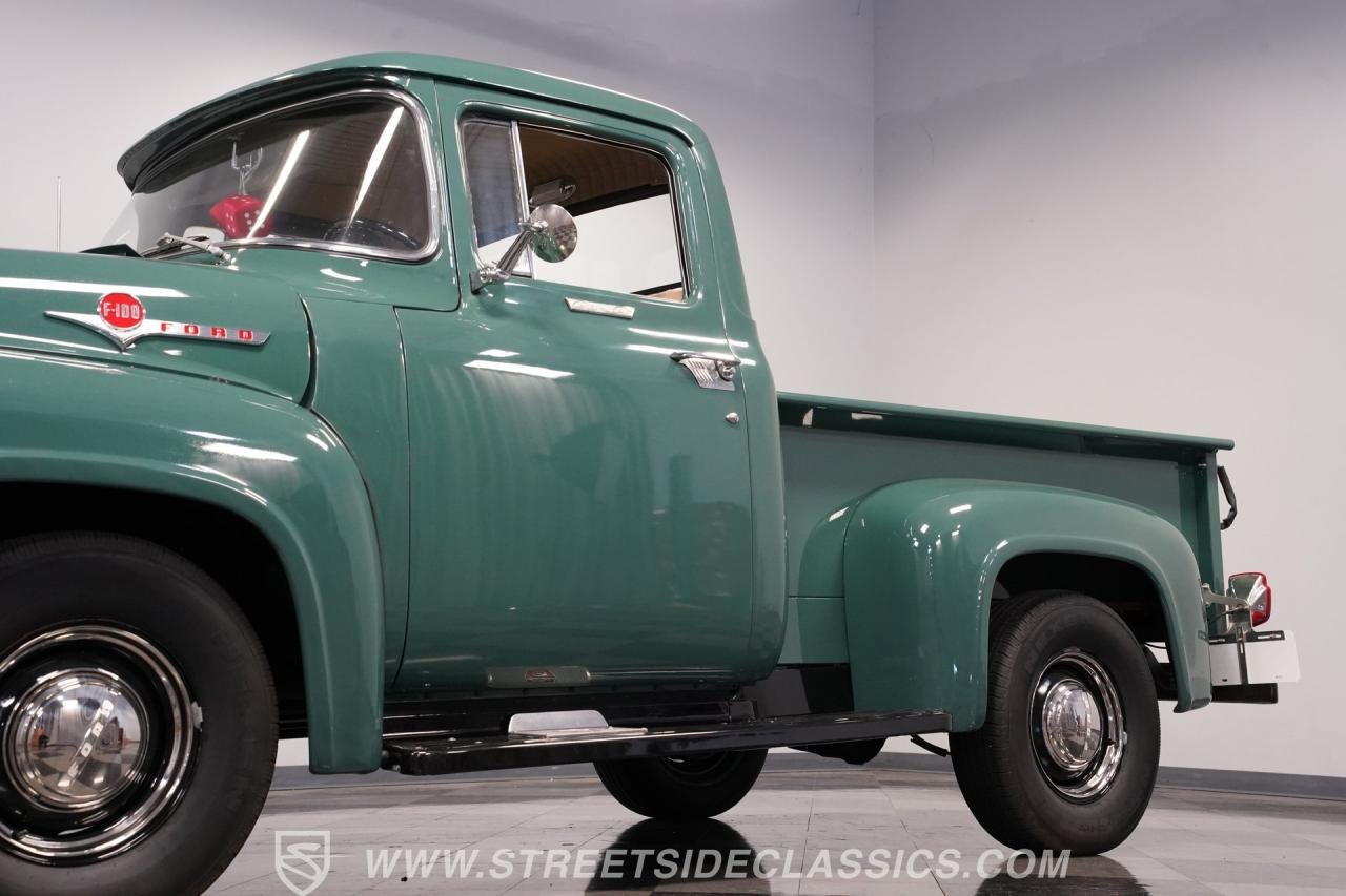 1956 Ford F-100