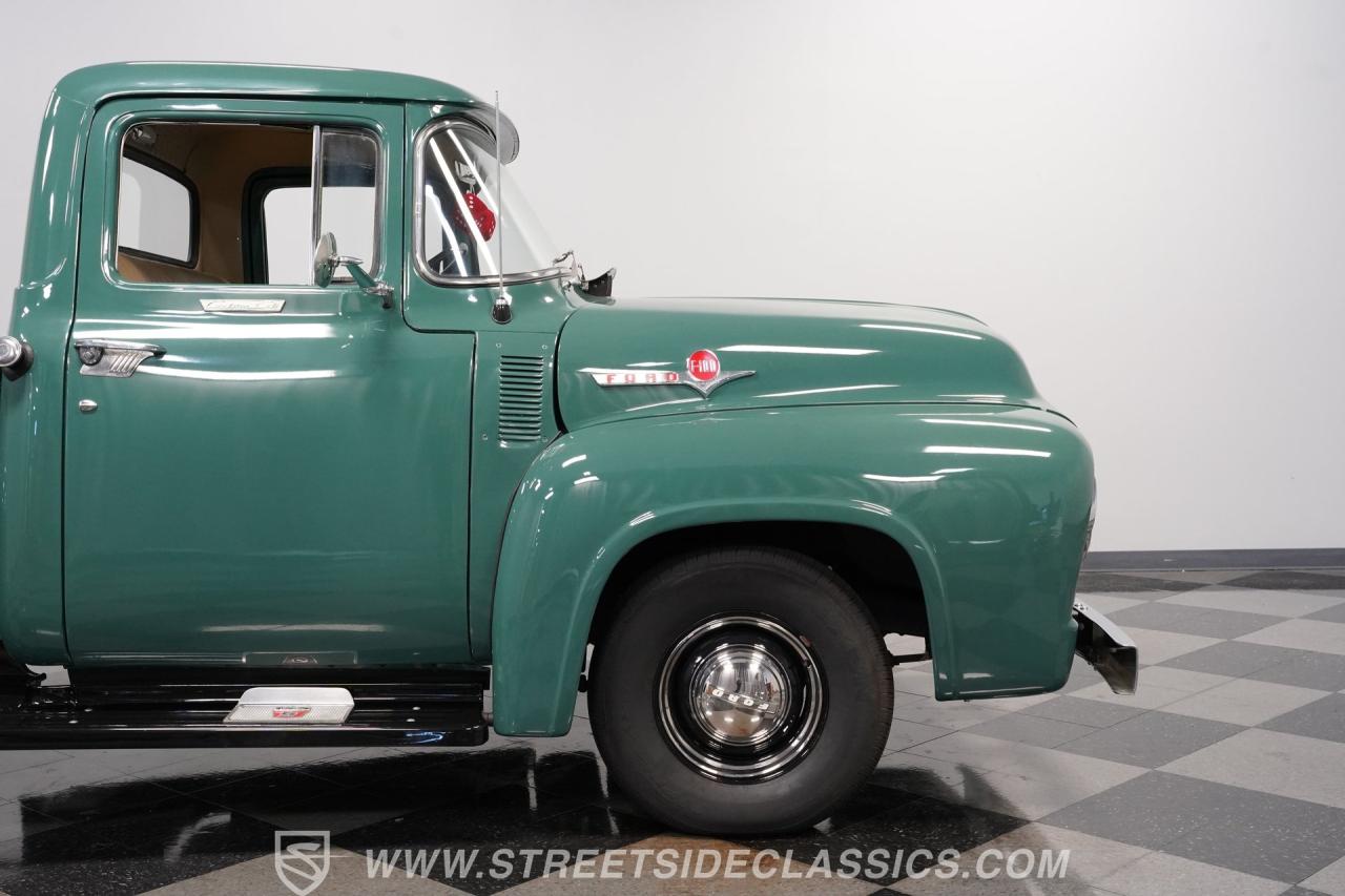 1956 Ford F-100