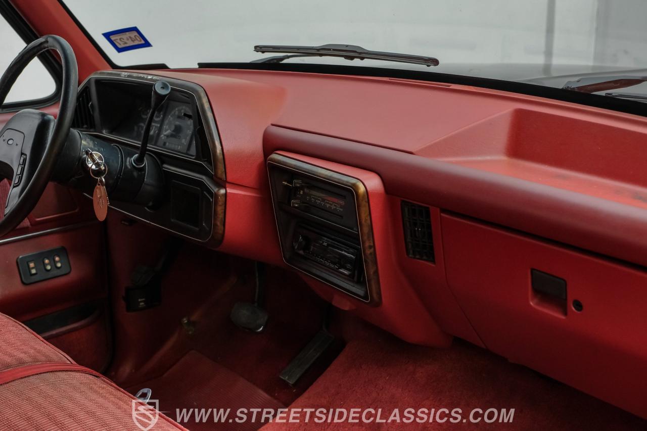 1991 Ford F-150 XLT Lariat