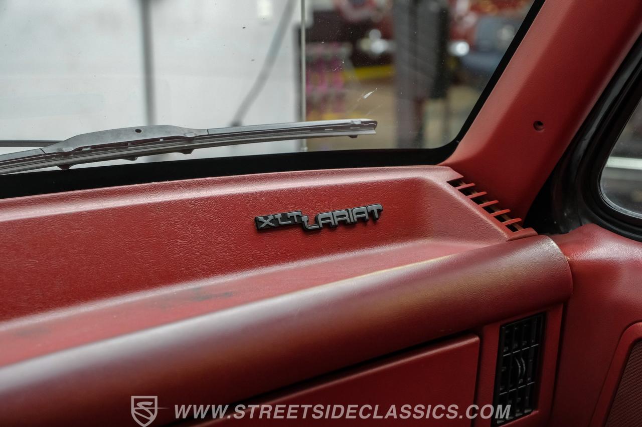 1991 Ford F-150 XLT Lariat