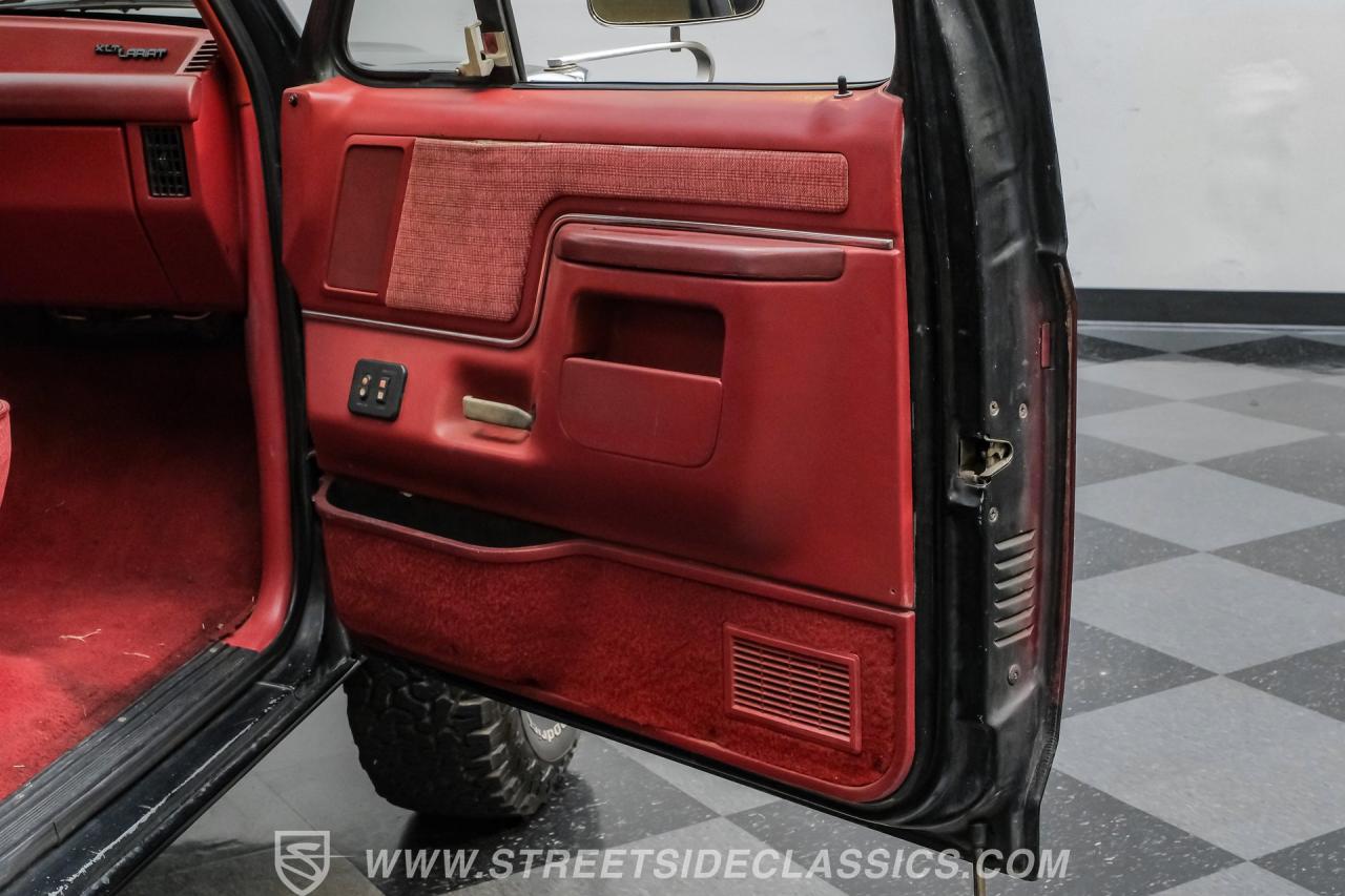 1991 Ford F-150 XLT Lariat