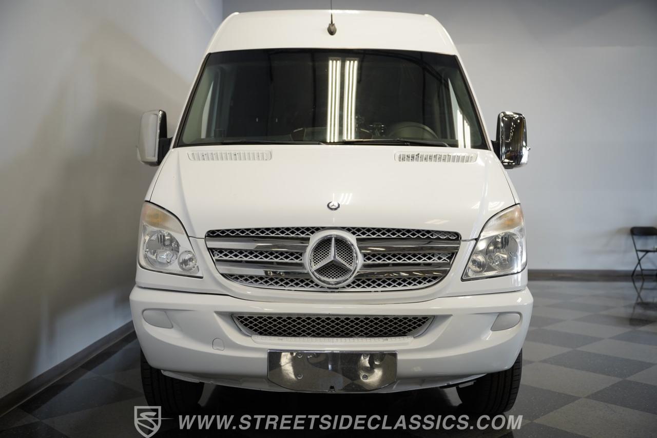 2011 Mercedes - Benz Sprinter 2500 Limousine