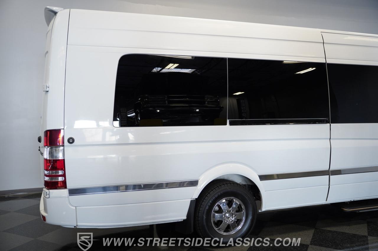 2011 Mercedes - Benz Sprinter 2500 Limousine