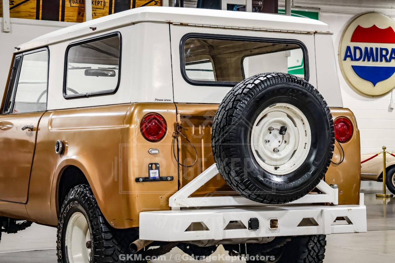 1965 International Scout 80