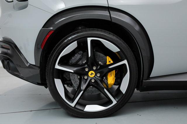 2025 Ferrari Purosangue
