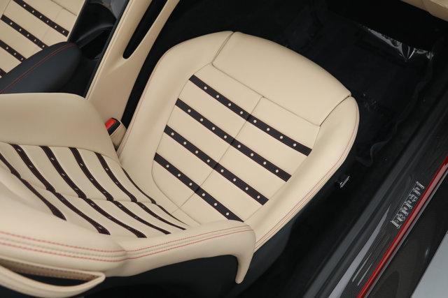 2025 Ferrari ROMA SPIDER