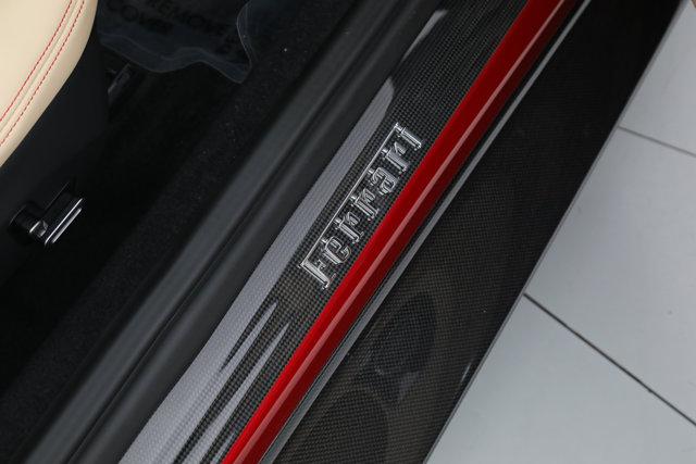 2025 Ferrari ROMA SPIDER